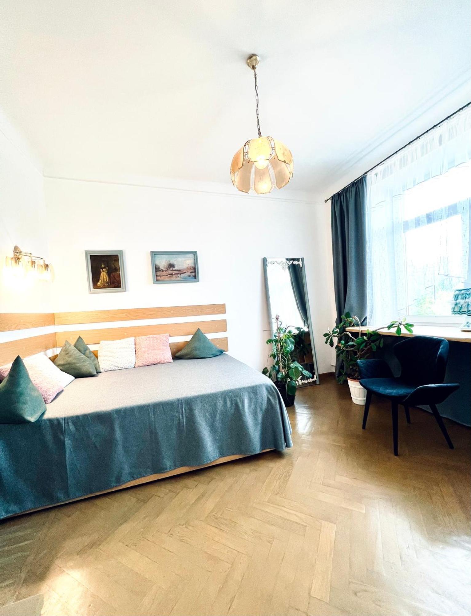Apartment On Skorykovskyi Lane 4 Ντνιπροπετρόφσκ Εξωτερικό φωτογραφία