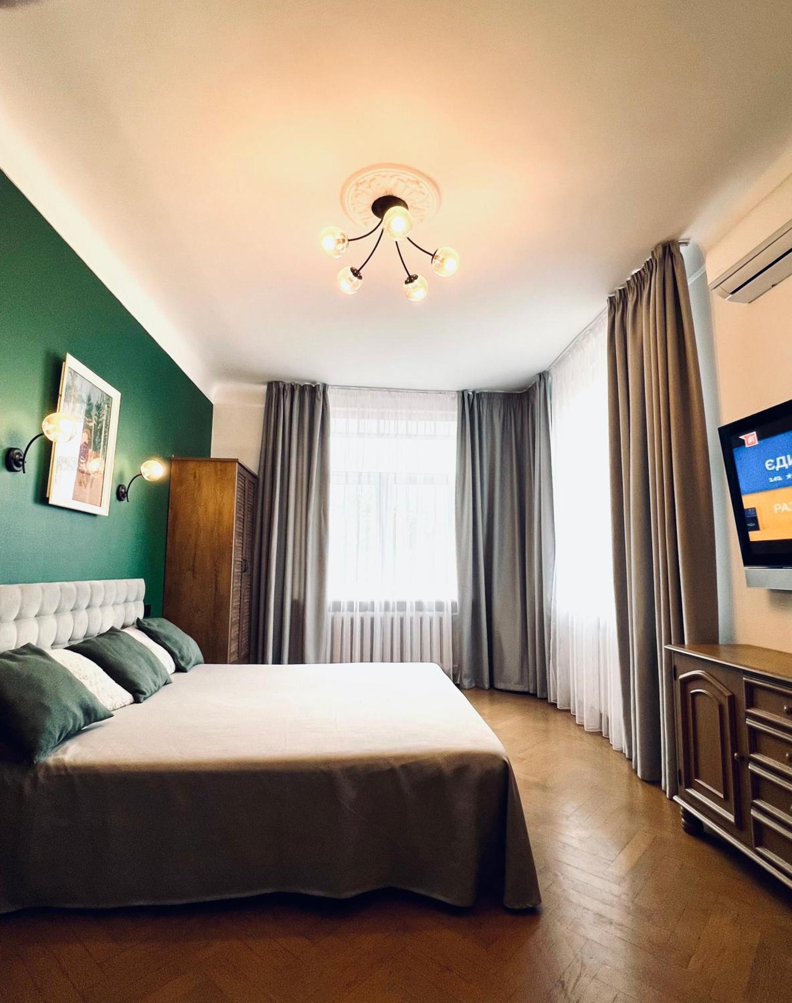 Apartment On Skorykovskyi Lane 4 Ντνιπροπετρόφσκ Εξωτερικό φωτογραφία