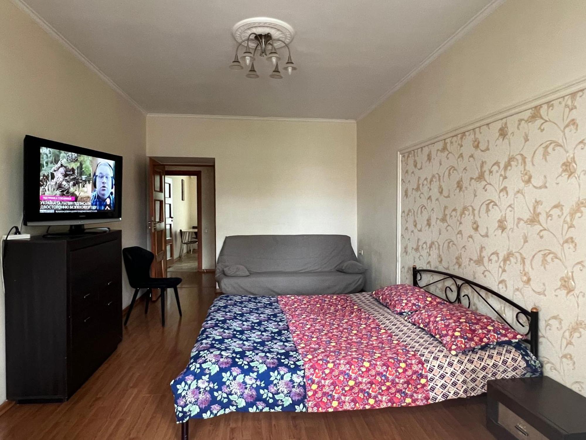 Apartment On Skorykovskyi Lane 4 Ντνιπροπετρόφσκ Εξωτερικό φωτογραφία